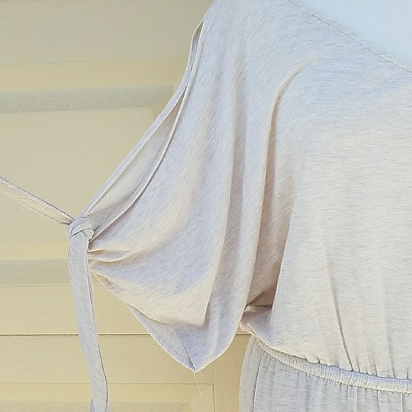 🆕️Copper Key Split Sleeve Ruffle Romper - Picture 6 of 7